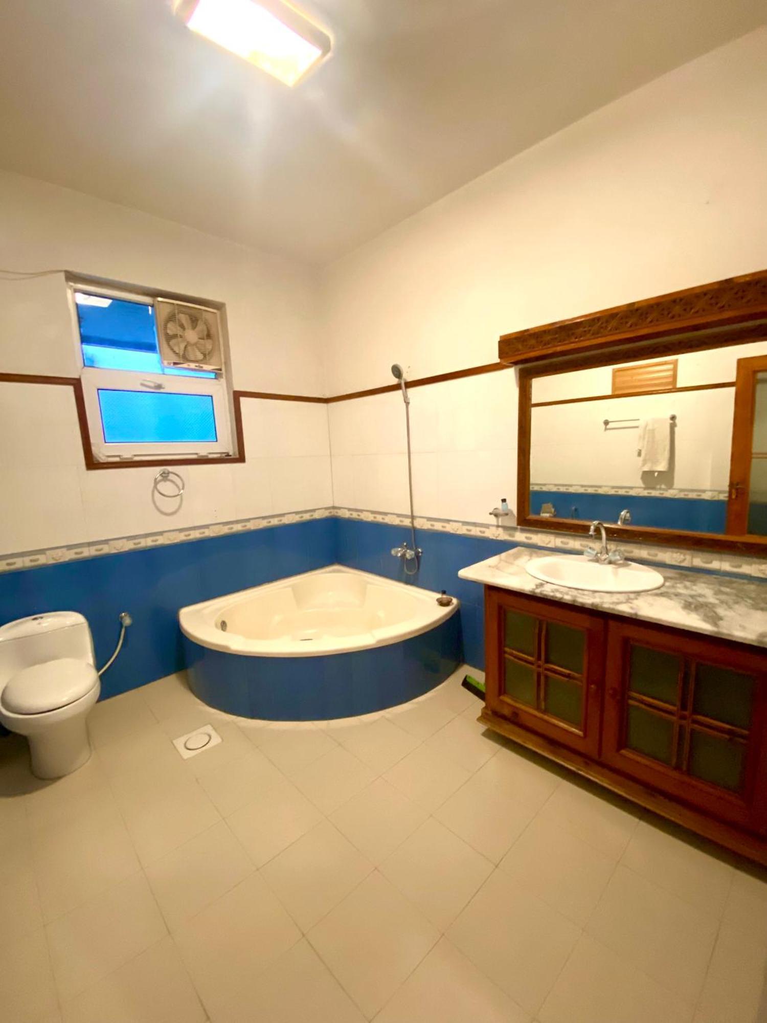Rock City Resort Saidu Sharif Eksteriør billede
