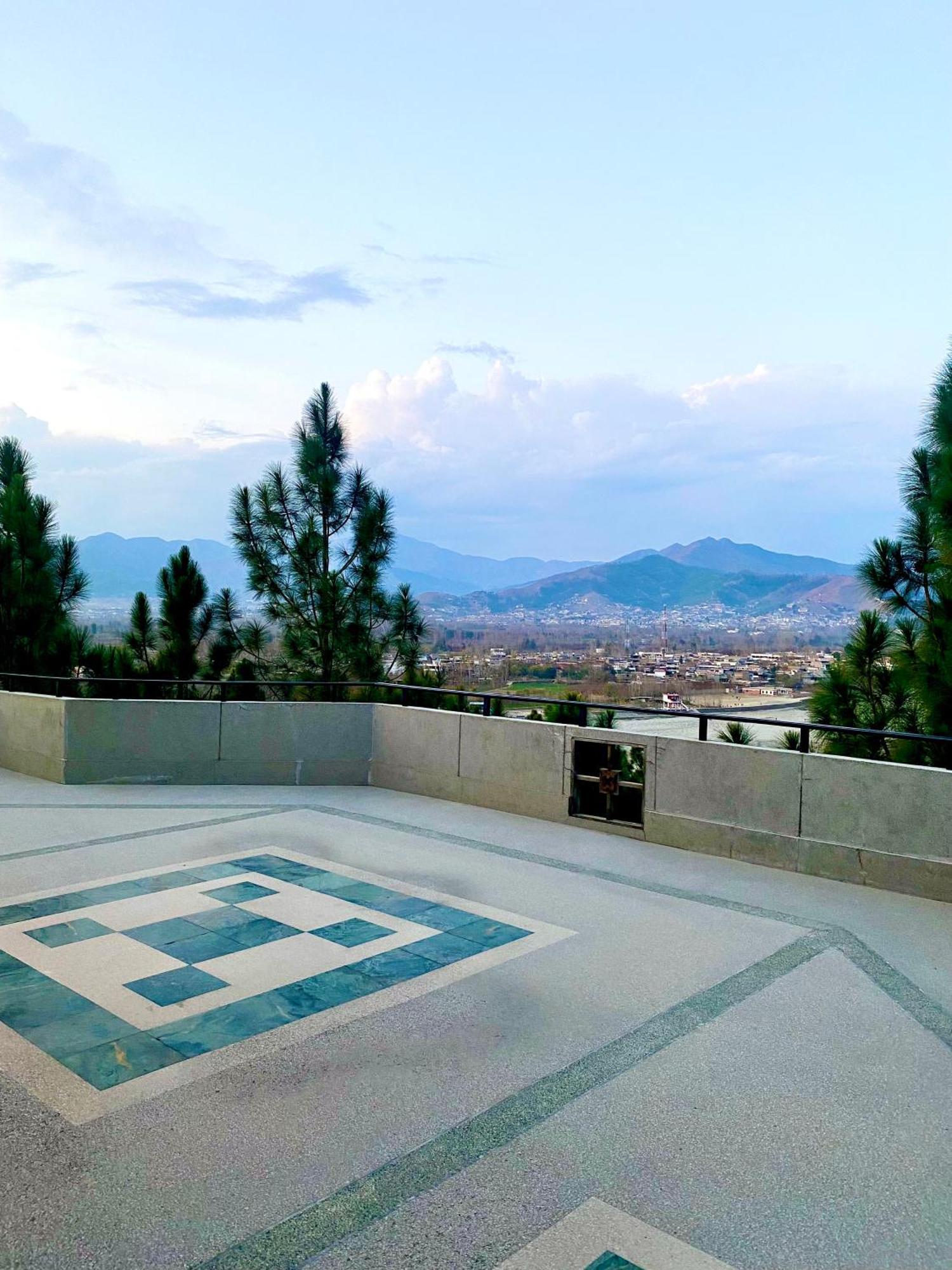 Rock City Resort Saidu Sharif Eksteriør billede