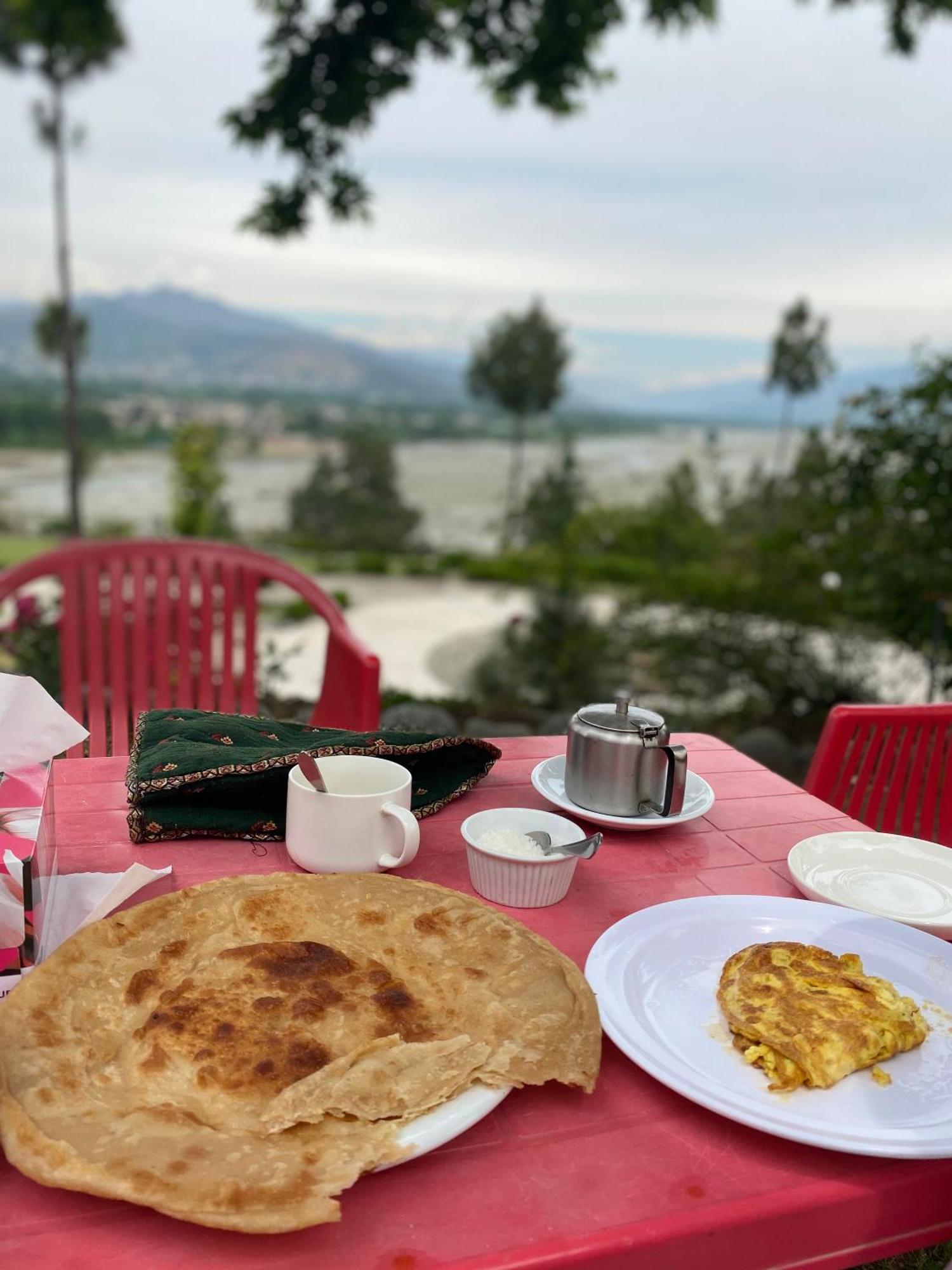 Rock City Resort Saidu Sharif Eksteriør billede